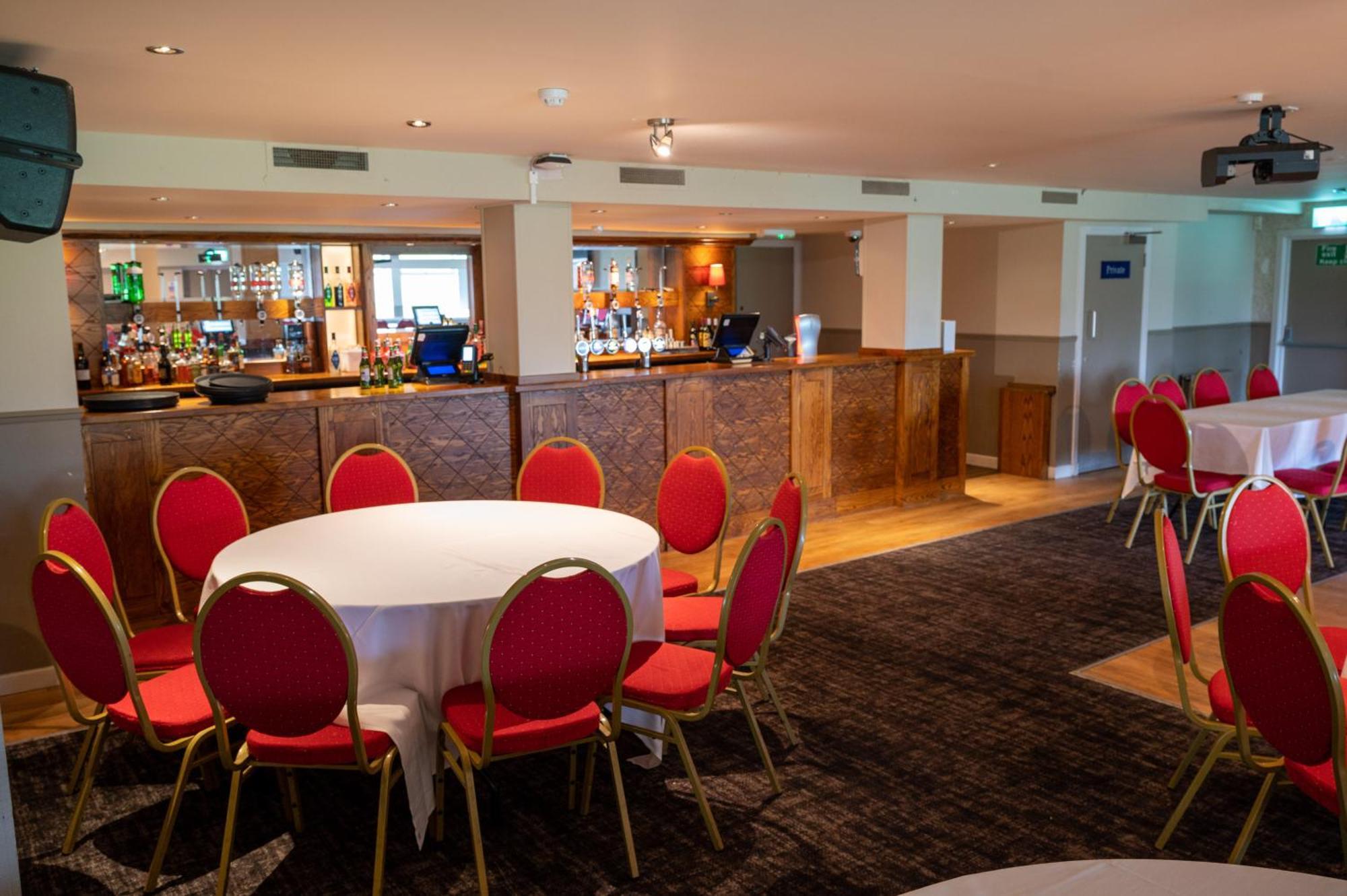 Hotel The Titan Clydebank Zewnętrze zdjęcie