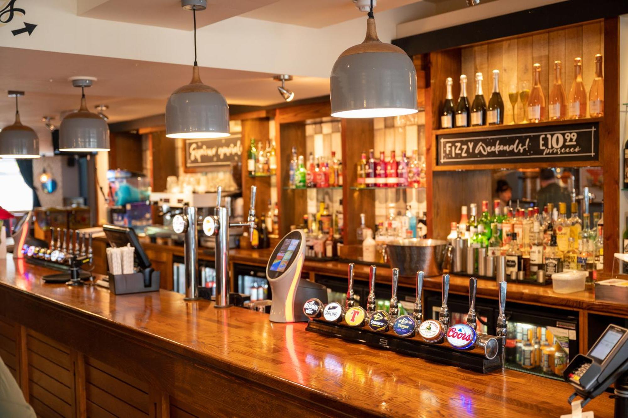 Hotel The Titan Clydebank Zewnętrze zdjęcie
