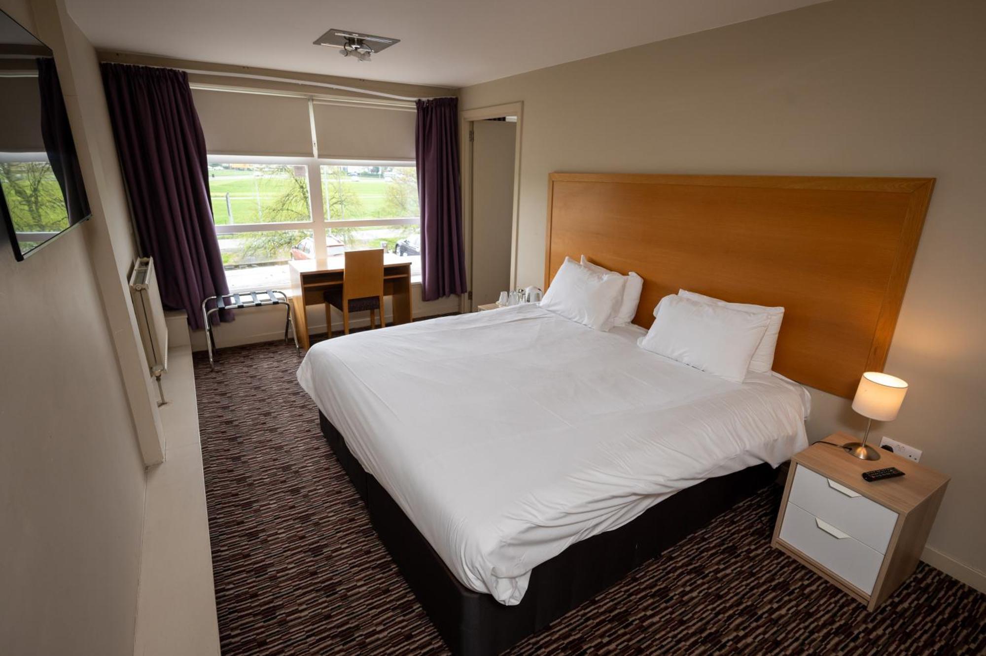 Hotel The Titan Clydebank Zewnętrze zdjęcie