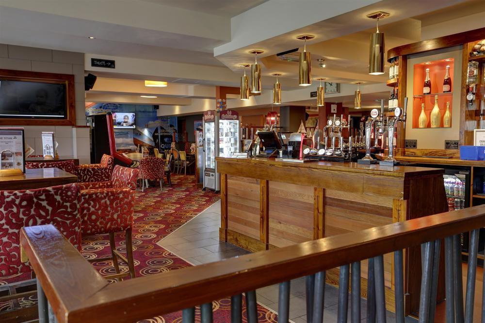 Hotel The Titan Clydebank Zewnętrze zdjęcie